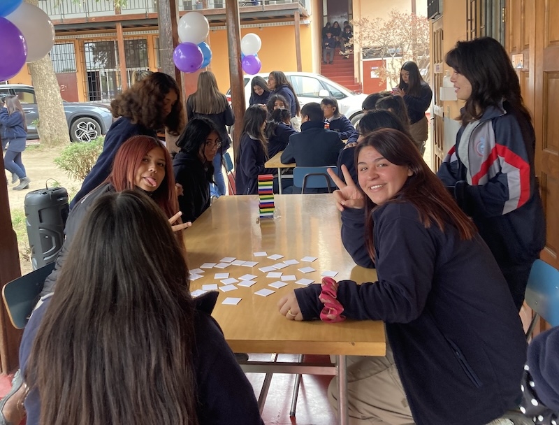 Recreos Activos: Juegos, Música y Buen Ambiente en Nuestra Escuela