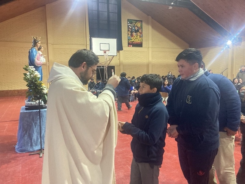 Celebración Eucarística María Auxiliadora en la Escuela Agrícola Salesiana